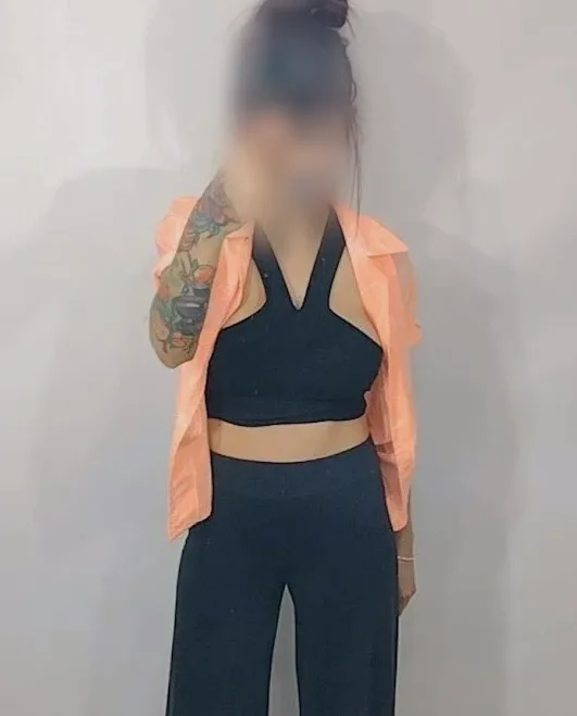 Gizem, 25