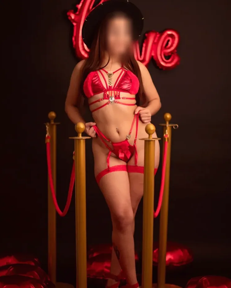 Josephine, 21