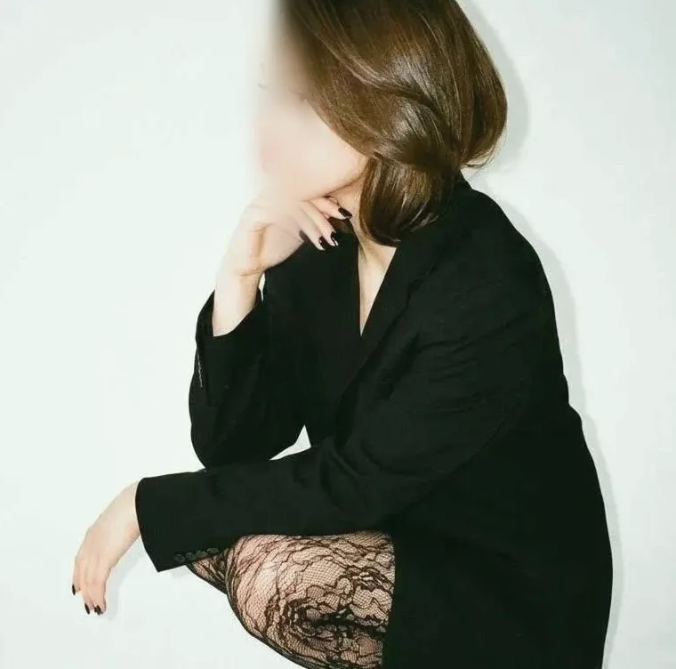 Lucia, 19