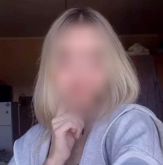 Melina, 20